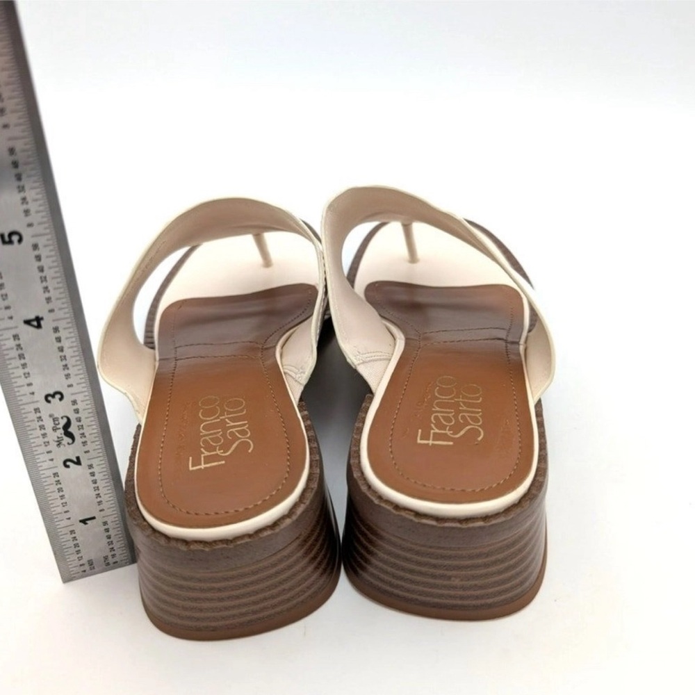 Franco Sarto Simona Stacked Heel Sandals Slip-On Vainilla.
Size US 10M - Picture 4 of 7